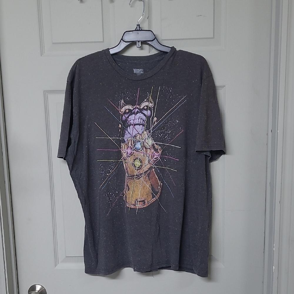 3/$30* Marvel Avengers T-shirt Gray Confetti'Infinity War Thanos Gauntlet' XL